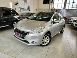PEUGEOT - 208 - 2013/2014 - Prata - R$ 41.900,00