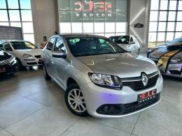 RENAULT - LOGAN - 2017/2018 - Prata - R$ 47.900,00