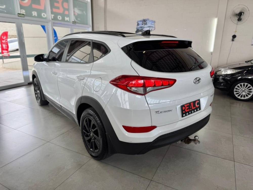 HYUNDAI - TUCSON - 2019/2020 - Branca - R$ 109.900,00