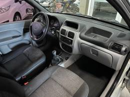 RENAULT - CLIO - 2009/2009 - Prata - R$ 18.900,00