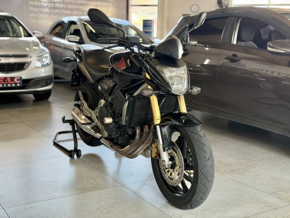 HONDA - CB 600F - 2009/2009 - Preta - R$ 34.900,00