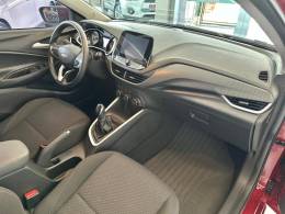CHEVROLET - ONIX - 2022/2023 - Vinho - R$ 75.900,00