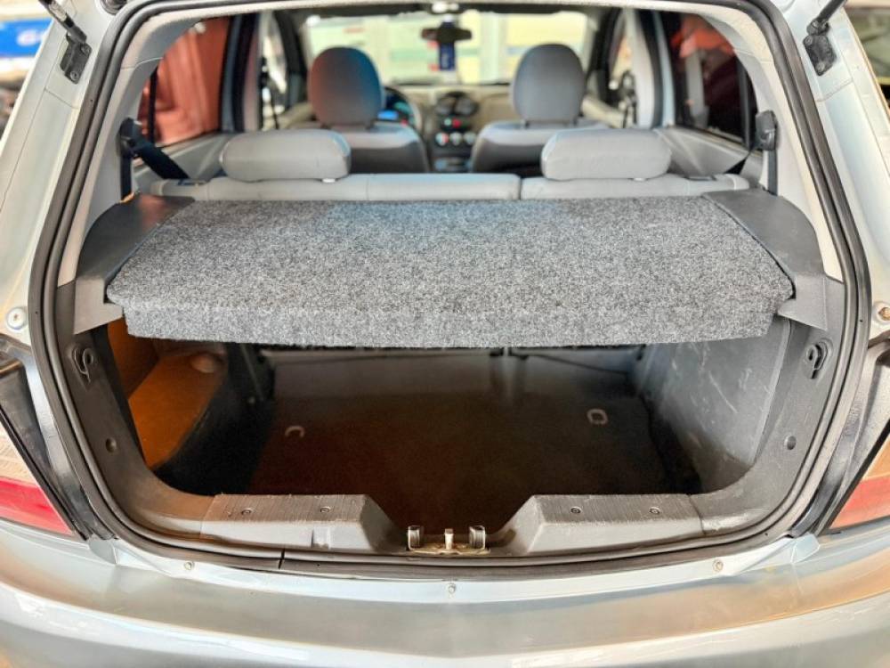 CHEVROLET - AGILE - 2012/2012 - Prata - R$ 32.900,00