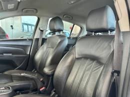 CHEVROLET - CRUZE - 2013/2013 - Branca - R$ 60.900,00