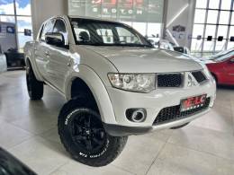 MITSUBISHI - L200 TRITON - 2013/2013 - Branca - R$ 127.900,00