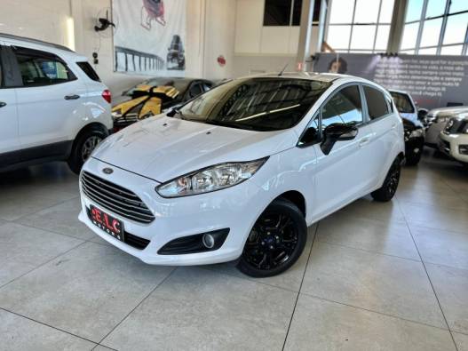 FORD - FIESTA - 2014/2014 - Branca - R$ 43.900,00
