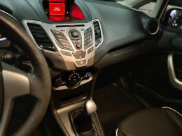 FORD - FIESTA - 2011/2012 - Branca - R$ 40.900,00