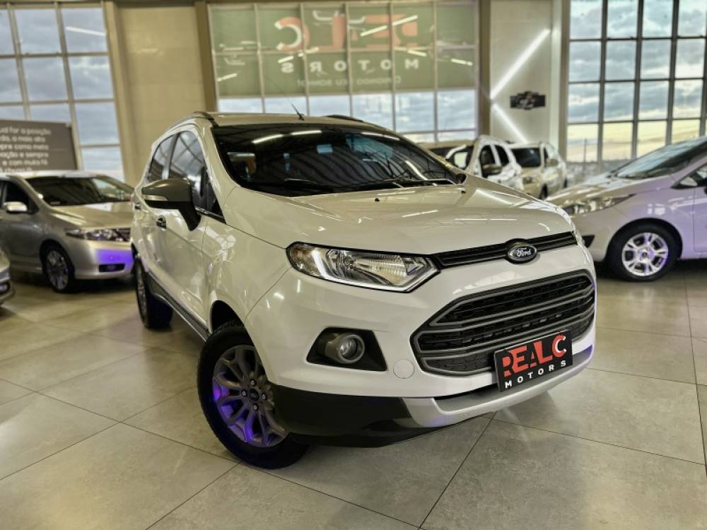 FORD - ECOSPORT - 2015/2015 - Branca - R$ 58.900,00