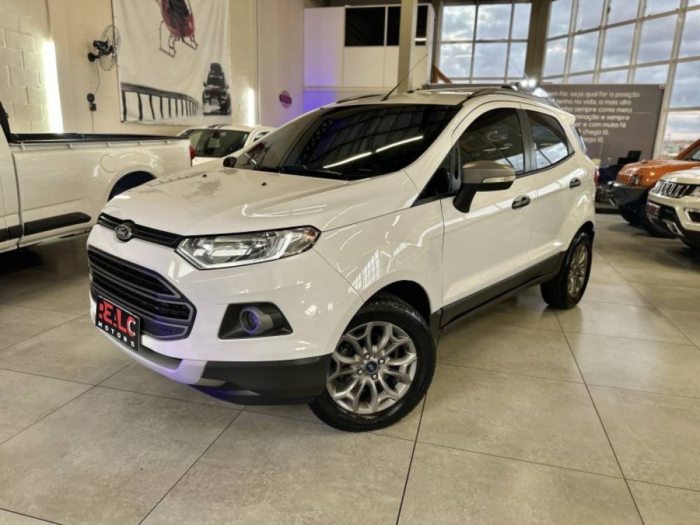 FORD - ECOSPORT - 2015/2015 - Branca - R$ 58.900,00
