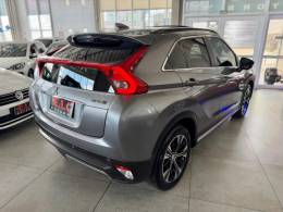 MITSUBISHI - ECLIPSE CROSS - 2019/2020 - Cinza - R$ 117.900,00