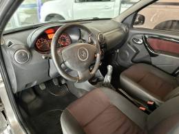 RENAULT - SANDERO - 2012/2012 - Prata - R$ 39.900,00