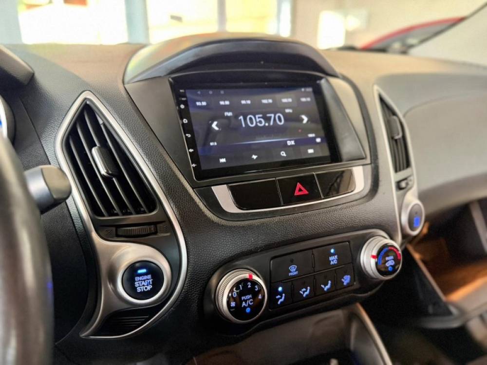 HYUNDAI - IX35 - 2013/2014 - Preta - R$ 71.900,00