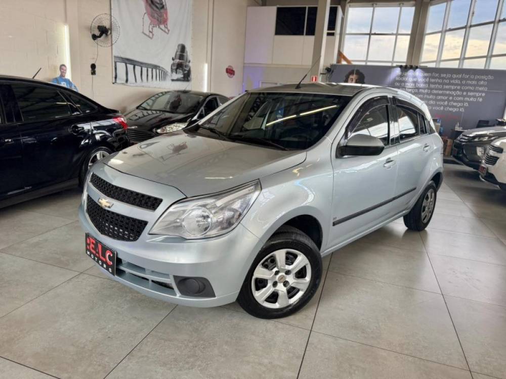 CHEVROLET - AGILE - 2012/2012 - Prata - R$ 32.900,00