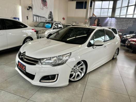CITROËN - C4 LOUNGE - 2016/2017 - Branca - R$ 64.900,00