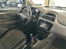 FIAT - PUNTO - 2013/2013 - Branca - R$ 40.900,00