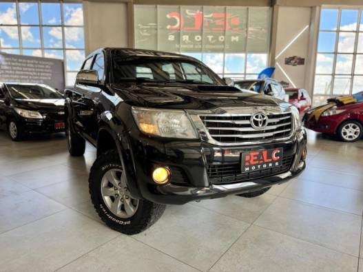 TOYOTA - HILUX - 2014/2014 - Preta - R$ 144.900,00