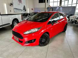FORD - FIESTA - 2016/2016 - Vermelha - R$ 58.900,00